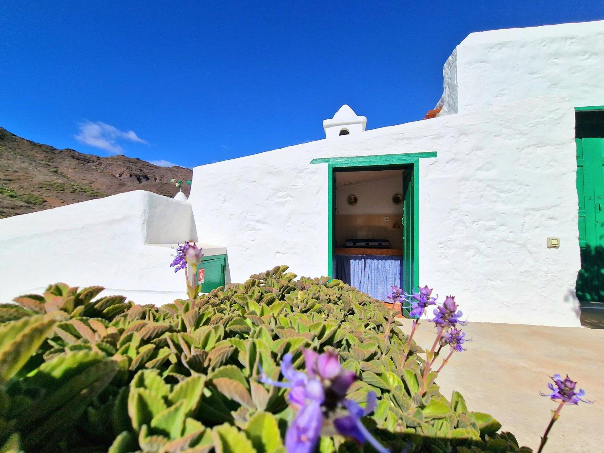 Historica Casa Con Vistas Al Jardin De Cactus Y Montanas Villa Mogán Екстериор снимка